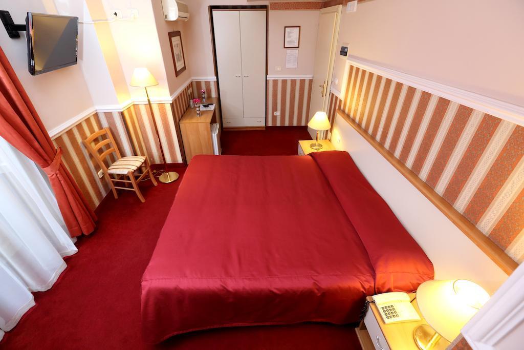 Catania Centro Rooms Bagian luar foto