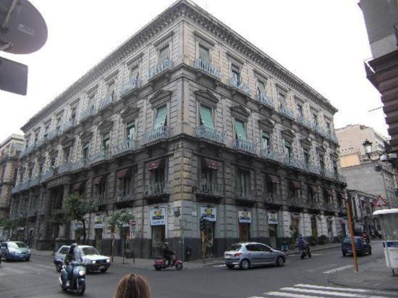 Catania Centro Rooms Bagian luar foto