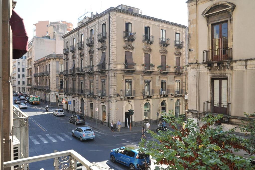 Catania Centro Rooms Bagian luar foto