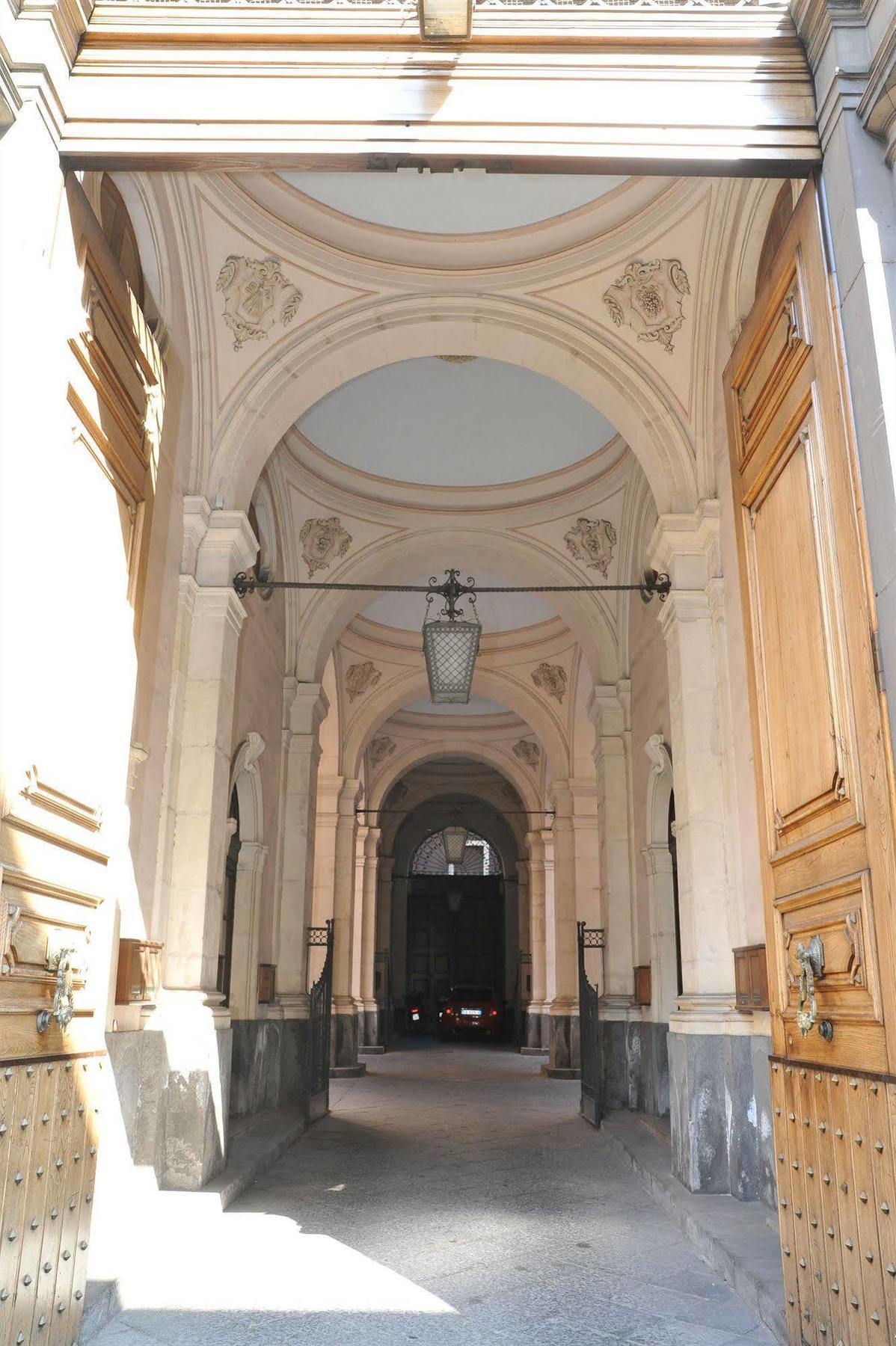 Catania Centro Rooms Bagian luar foto